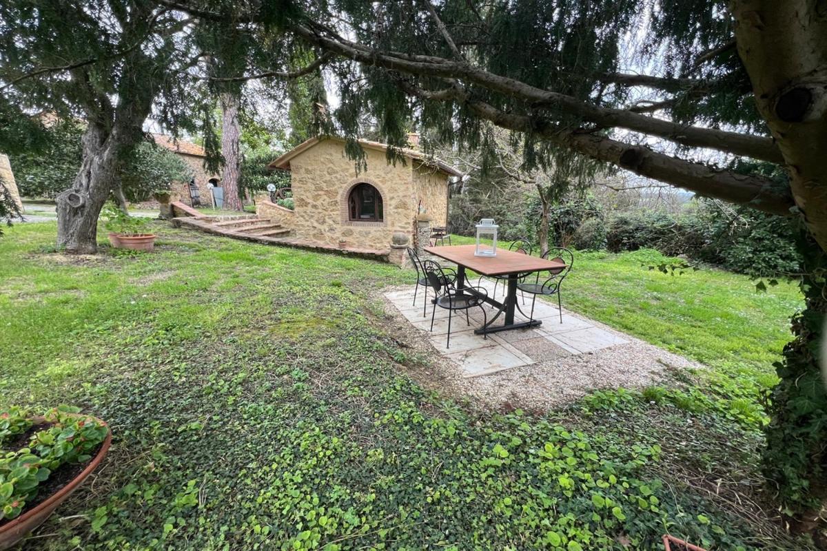 Podere Mona Pomarance Exterior photo