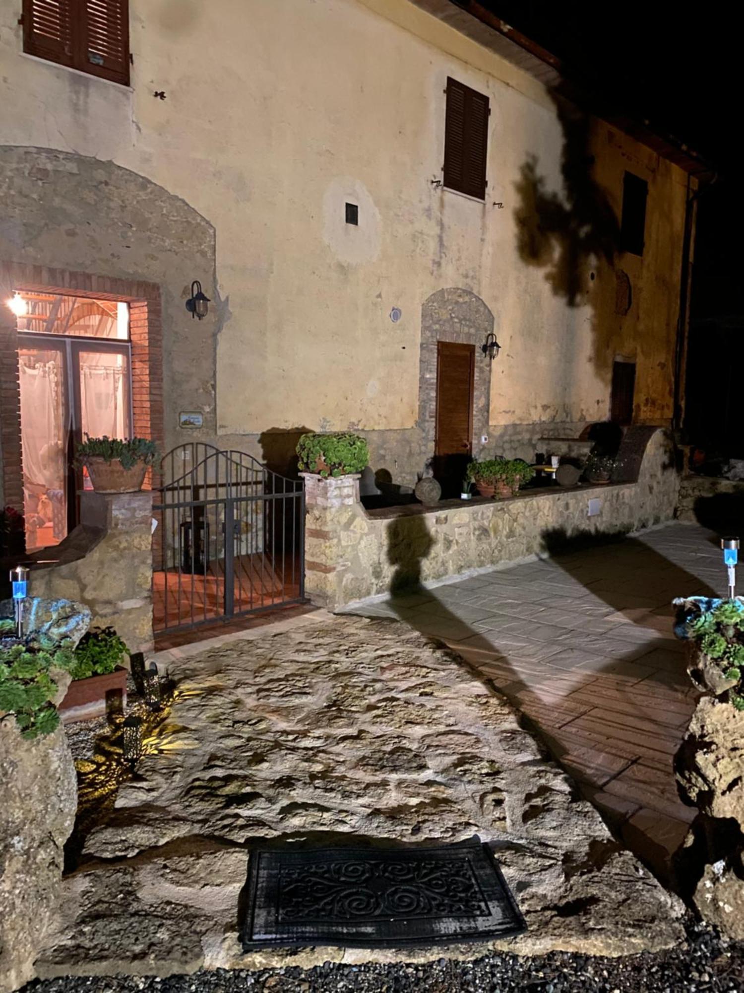 Podere Mona Pomarance Exterior photo